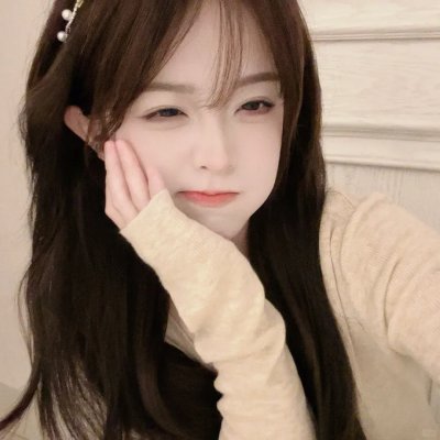 她的微笑和圈套